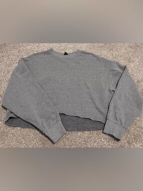 wild fable Heather Gray Medium Crewneck Sweatshirt